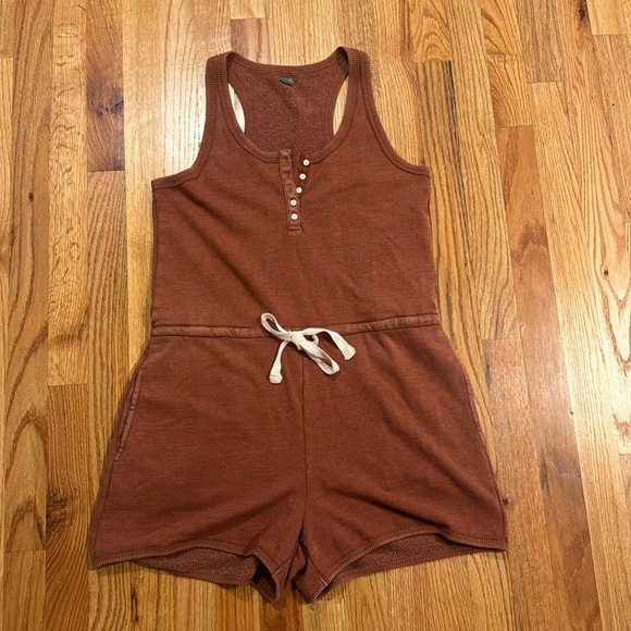 Aerie Romper - Picture 2 of 6